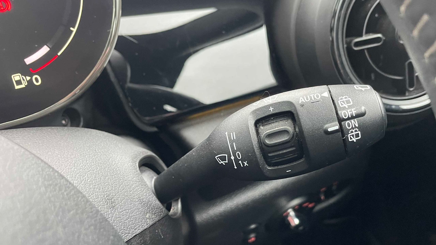 Used MINI Cooper 2023 for sale - 76827684: Photo 27