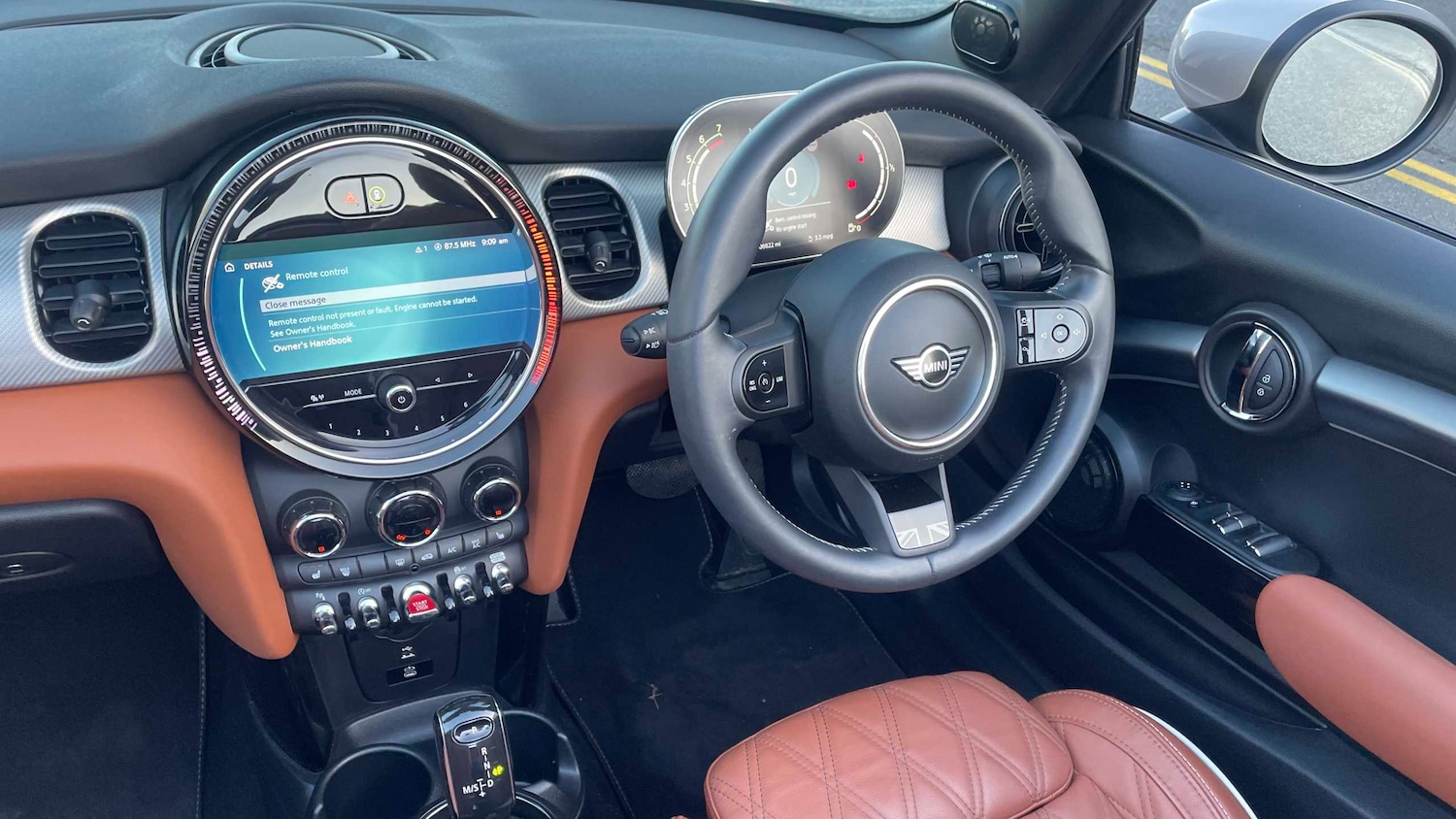 Used MINI Convertible 2023 for sale - 77615557: Photo 14