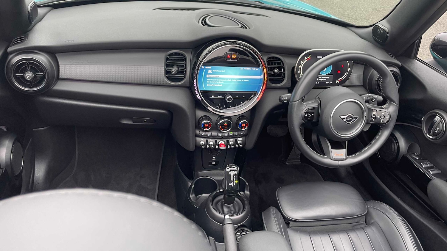 Used MINI Convertible 2023 for sale - 76515551: Photo 4