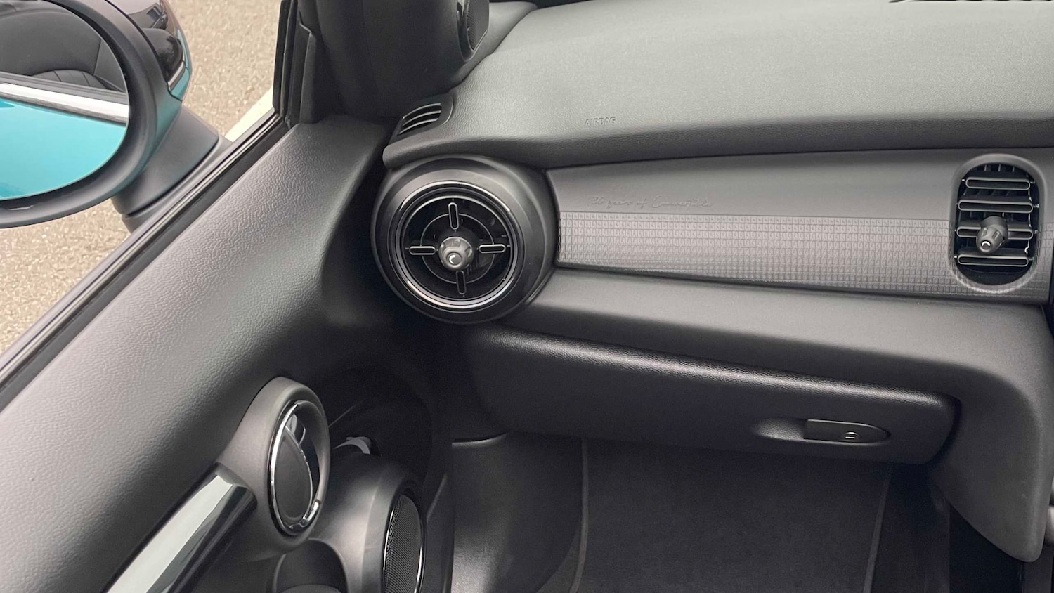 Used MINI Convertible 2023 for sale - 76515551: Photo 6