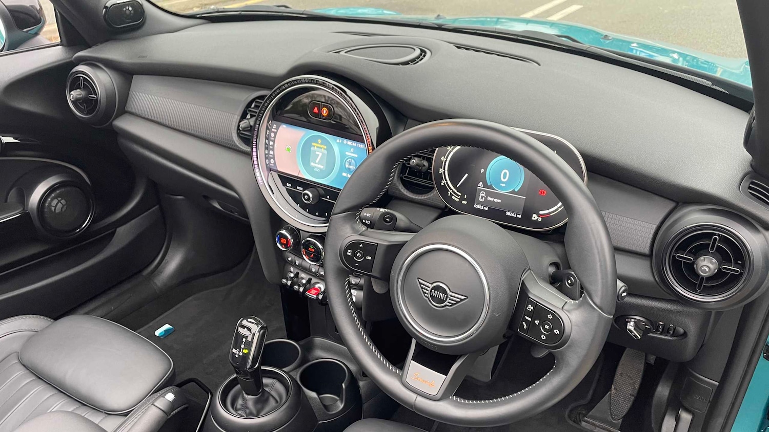 Used MINI Convertible 2023 for sale - 76515551: Photo 7