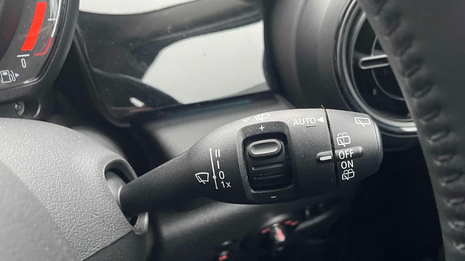 Used MINI Hatch 2022 for sale - 77979538: Photo 27