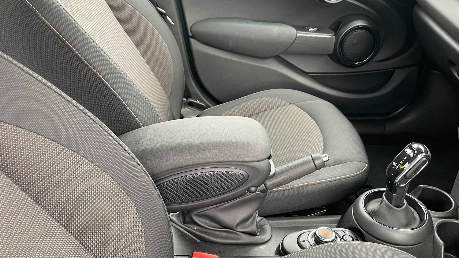 Used MINI Hatch 2019 for sale - 77827538: Photo 8