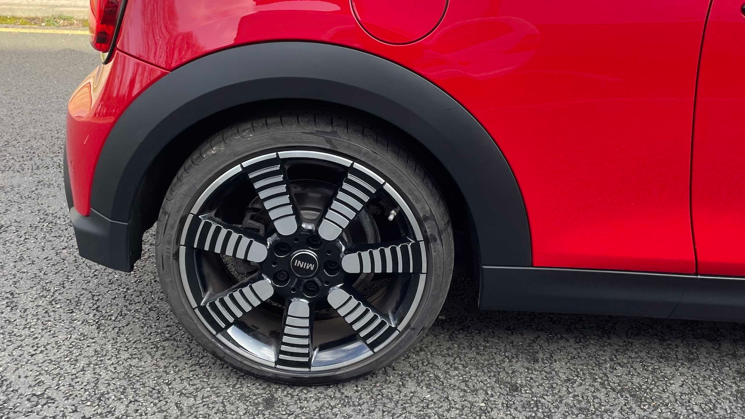 Used MINI Convertible 2024 for sale - 77698707: Photo 17