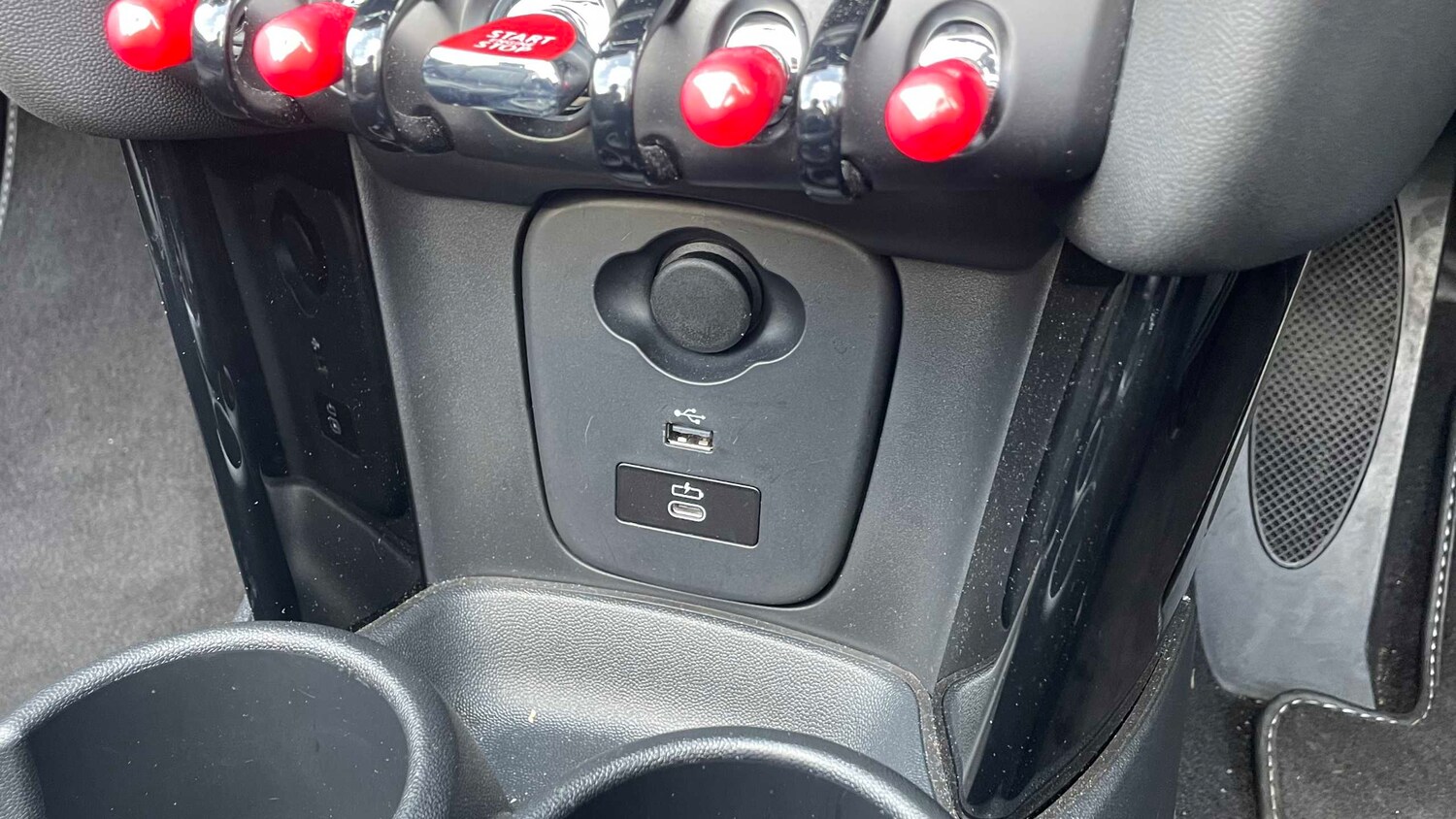 Used MINI Convertible 2024 for sale - 77698707: Photo 29