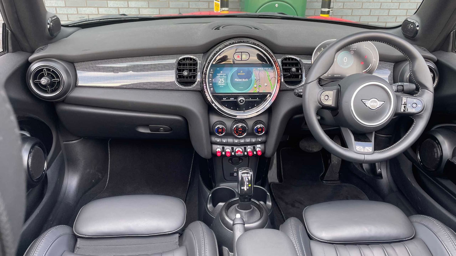 Used MINI Convertible 2024 for sale - 77698707: Photo 4