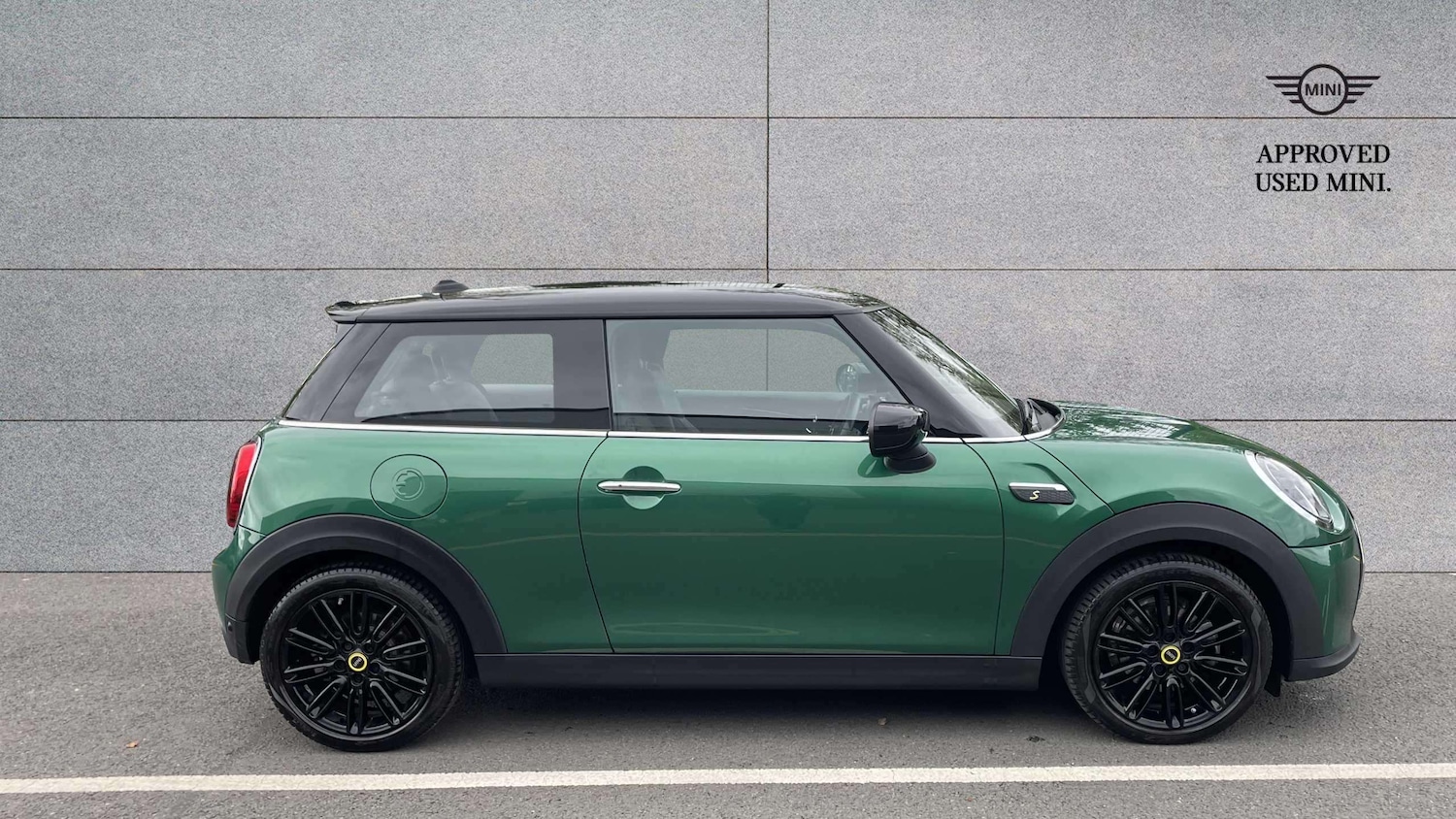 Used MINI Hatch 2023 for sale - 77294234: Photo 3