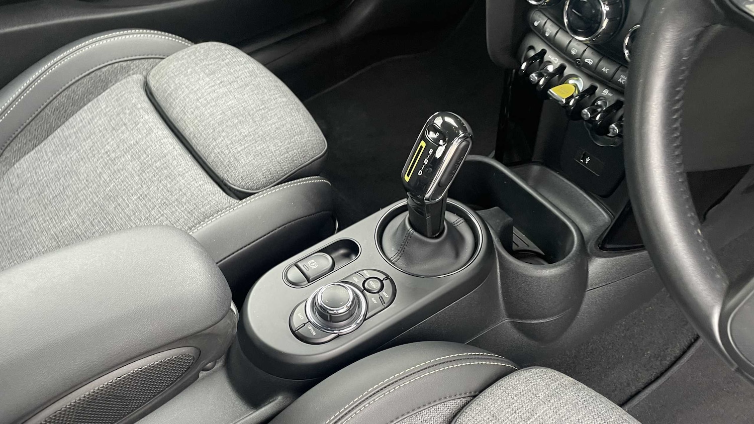 Used MINI Hatch 2023 for sale - 77294234: Photo 9