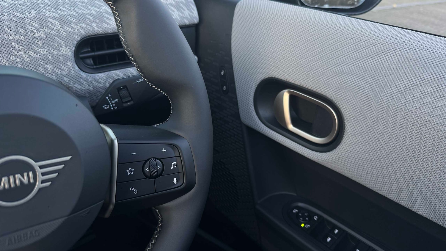 Used MINI Cooper 2025 for sale - 76955199: Photo 18