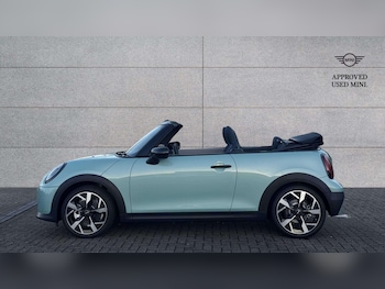 Used MINI Cooper 2025 for sale - 76955199: Photo