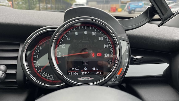 Used MINI Hatch 2019 for sale - 76298456: Photo 11