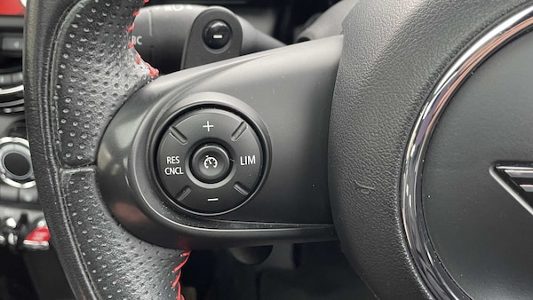 Used MINI Hatch 2019 for sale - 76298456: Photo 20