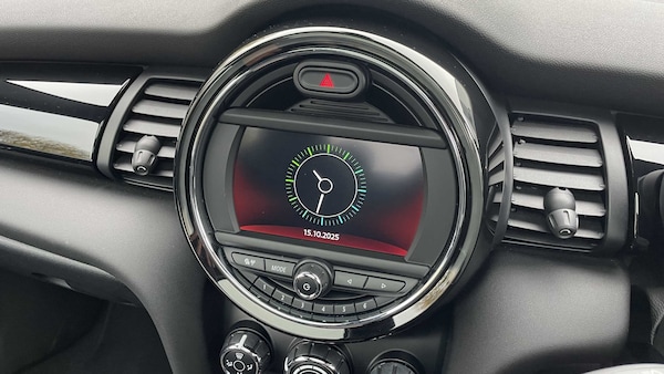 Used MINI Hatch 2019 for sale - 76298456: Photo 33