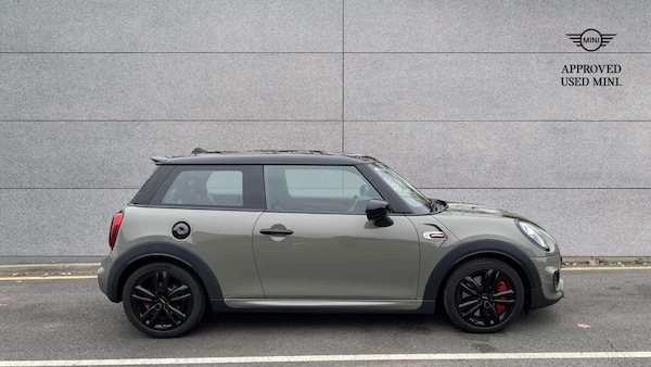 Used MINI Hatch 2019 for sale - 76298456: Photo 3