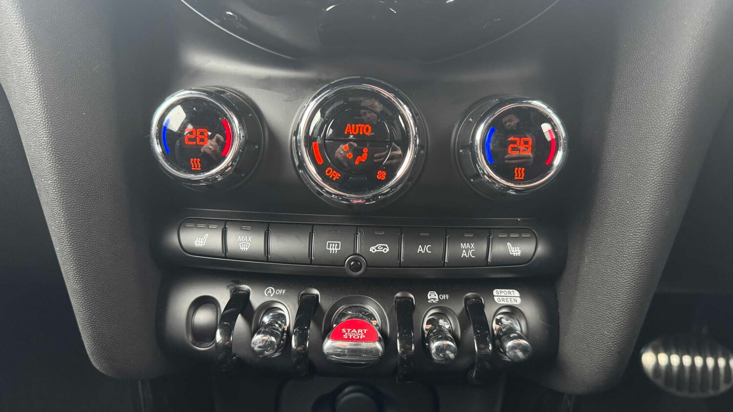 Used MINI Hatch 2024 for sale - 77810895: Photo 14