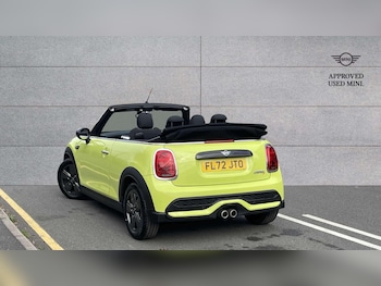 Used MINI Convertible 2022 for sale - 76156197: Photo 2