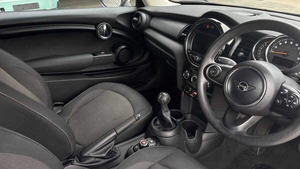 Used MINI Hatch 2019 for sale - 76156063: Photo 12