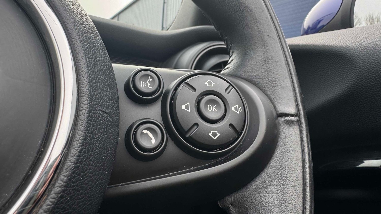 Used MINI Convertible 2018 for sale - 77756683: Photo 10