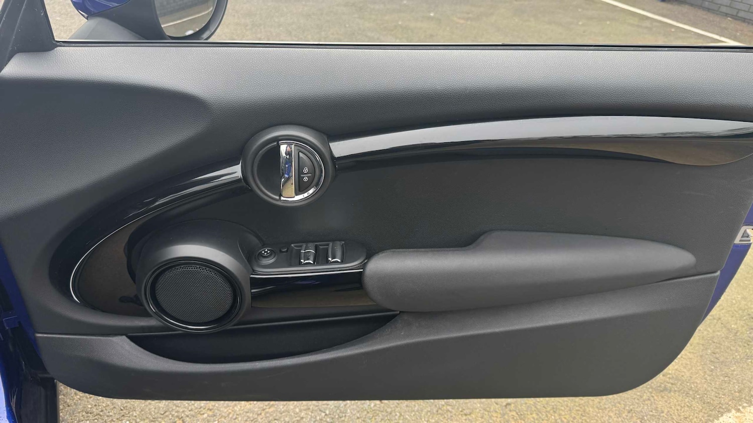 Used MINI Convertible 2018 for sale - 77756683: Photo 23