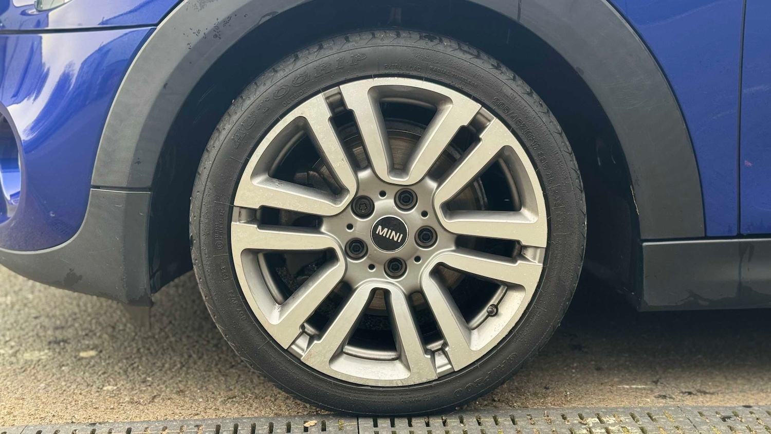 Used MINI Convertible 2018 for sale - 77756683: Photo 4