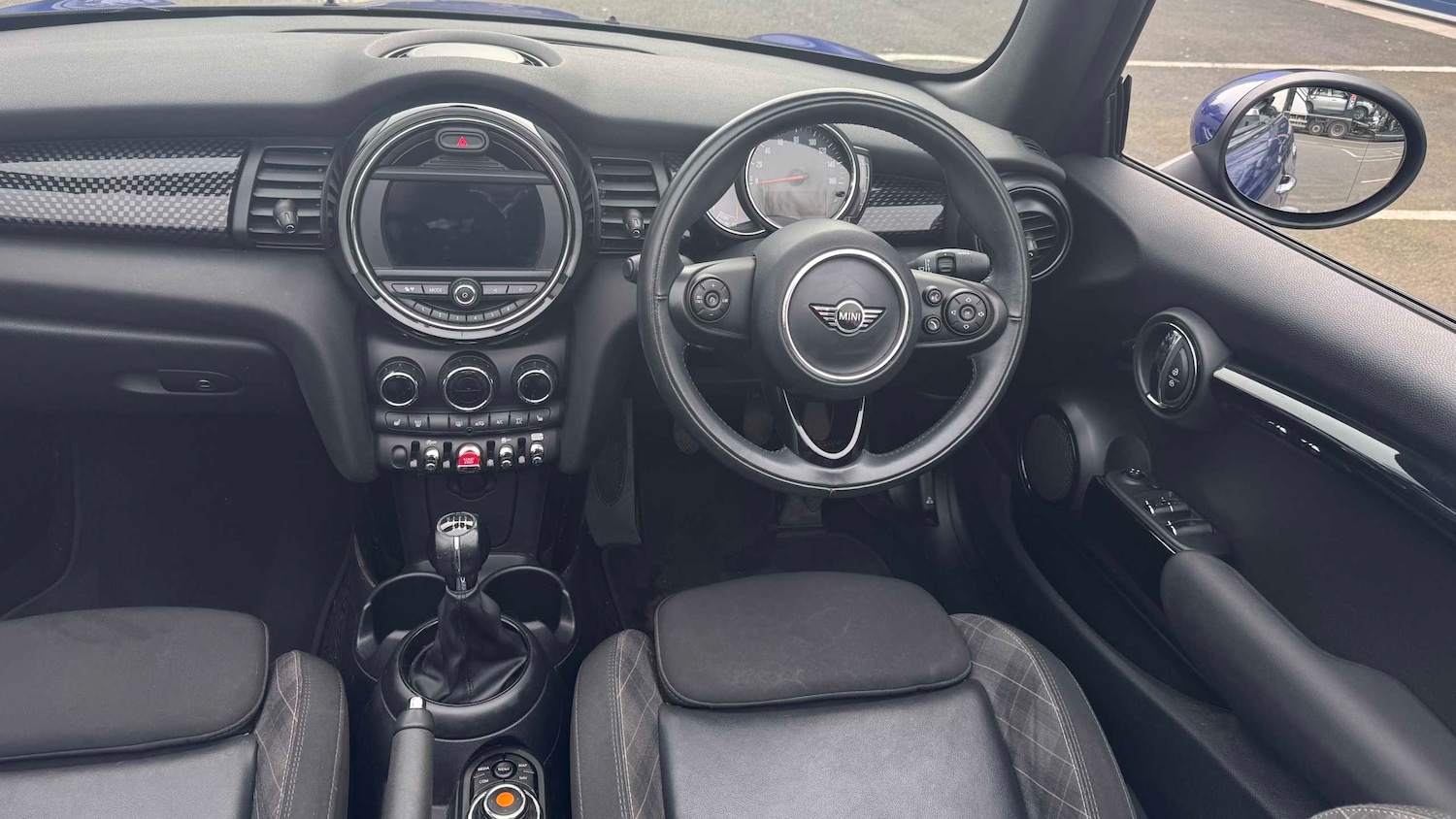 Used MINI Convertible 2018 for sale - 77756683: Photo 6