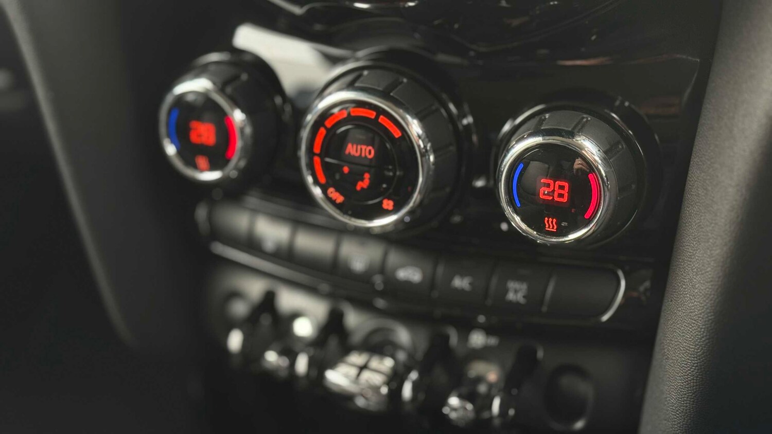 Used MINI Hatch 2018 for sale - 78187726: Photo 12