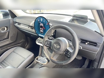 Used MINI Cooper 2024 for sale - 75217333: Photo