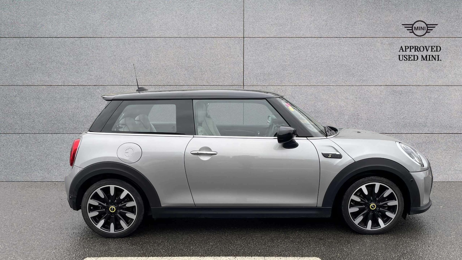 Used MINI Hatch 2022 for sale - 76553109: Photo 3