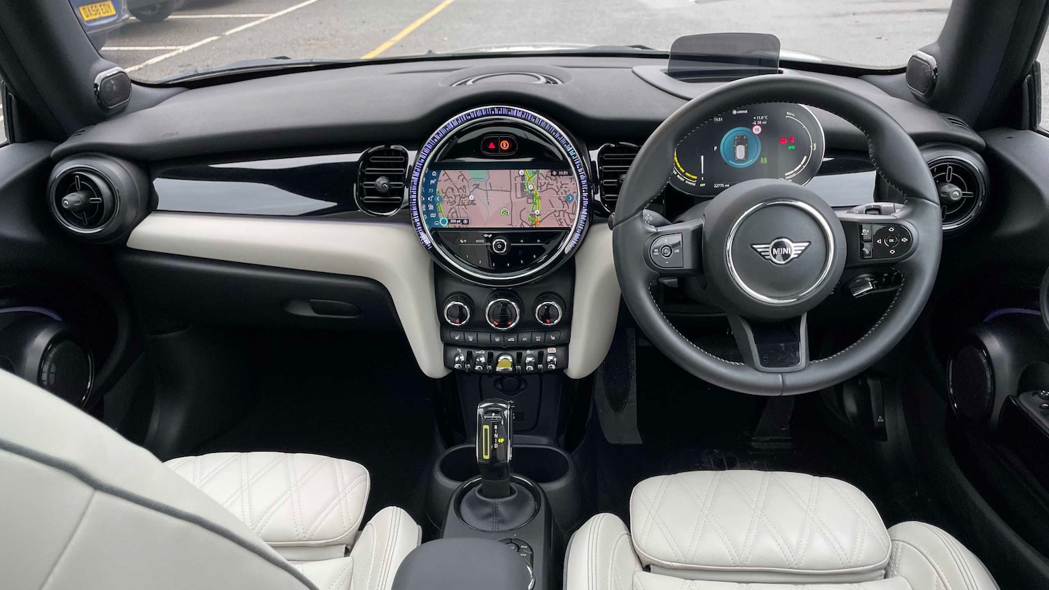 Used MINI Hatch 2022 for sale - 76553109: Photo 4