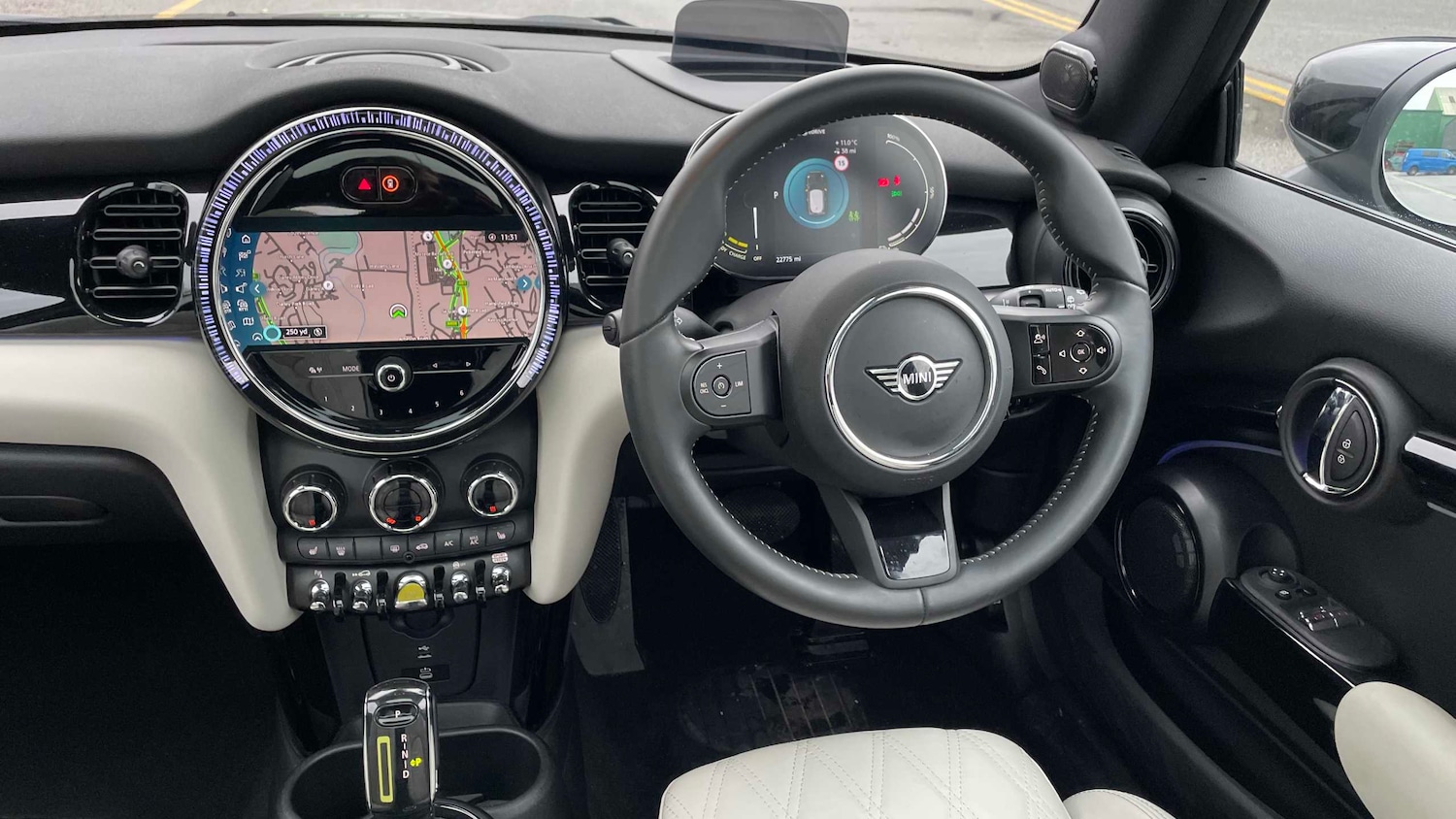 Used MINI Hatch 2022 for sale - 76553109: Photo 5