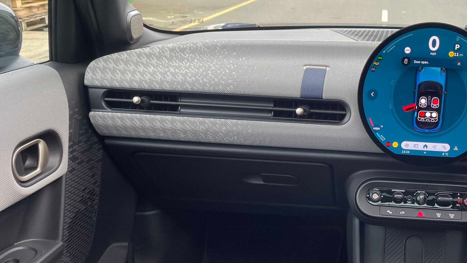 Used MINI Cooper 2025 for sale - 77589196: Photo 6