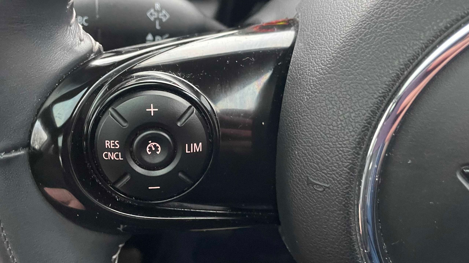 Used MINI Hatch 2019 for sale - 76955191: Photo 21