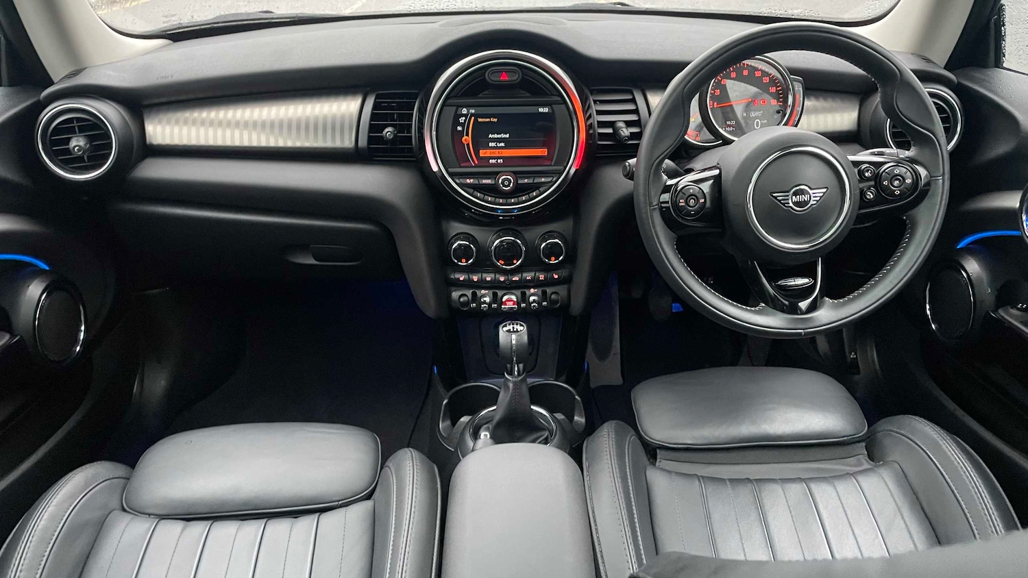 Used MINI Hatch 2019 for sale - 76955191: Photo 4