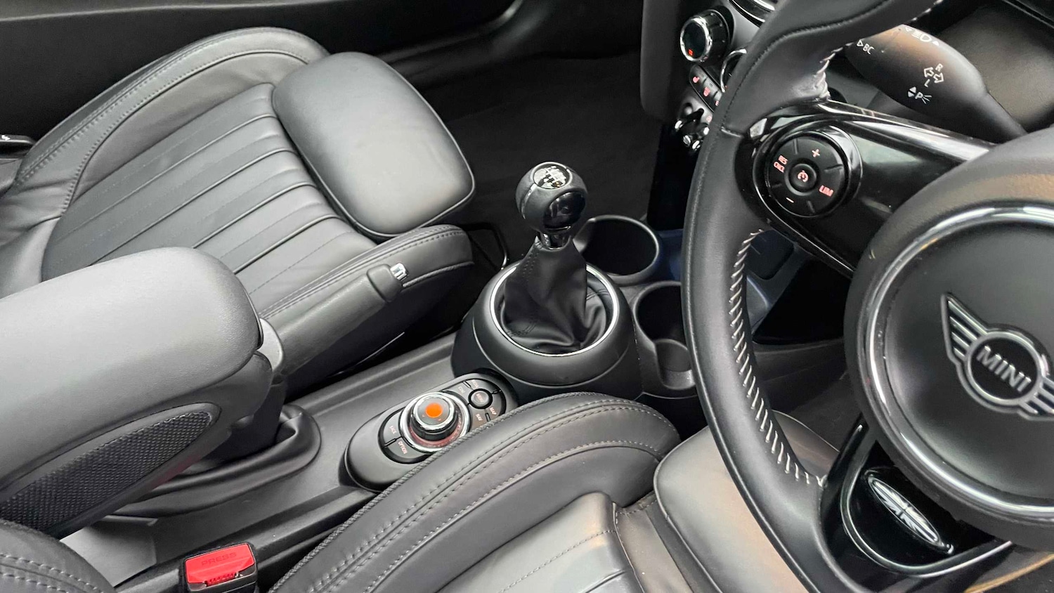 Used MINI Hatch 2019 for sale - 76955191: Photo 9