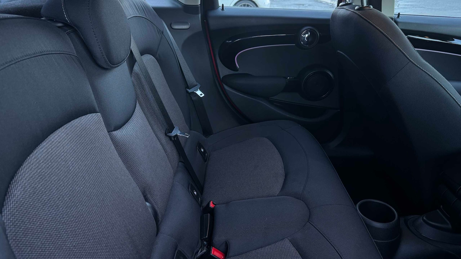 Used MINI Hatch 2022 for sale - 76902378: Photo 9