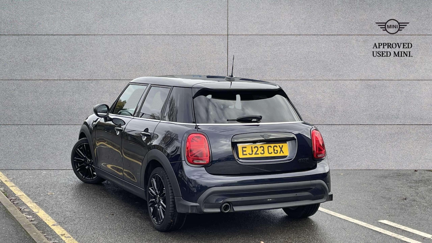 Used MINI Hatch 2023 for sale - 76373713: Photo 2
