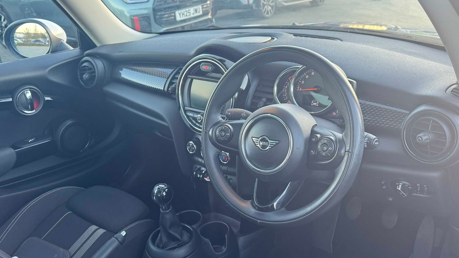 Used MINI Hatch 2019 for sale - 77414517: Photo 4