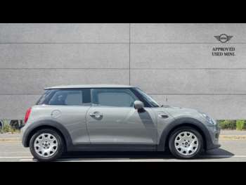 Used MINI Hatch 2019 for sale - 75270997: Photo