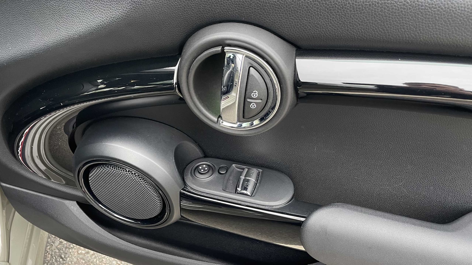 Used MINI Hatch 2019 for sale - 76718128: Photo 30