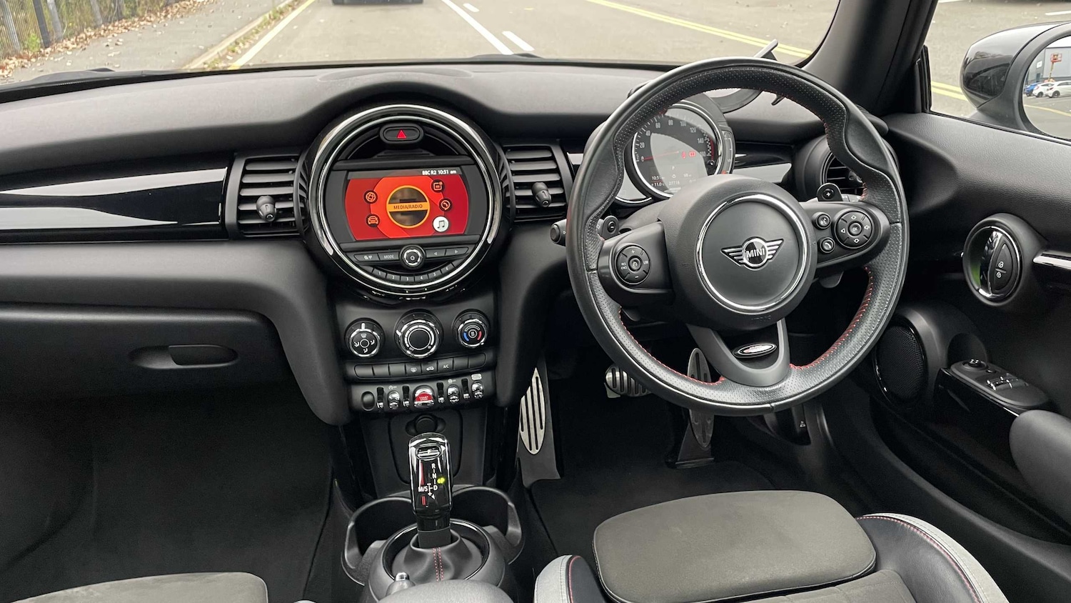 Used MINI Hatch 2019 for sale - 76718128: Photo 5