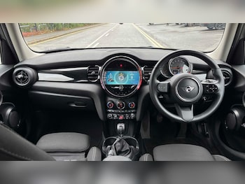 Used MINI Hatch 2022 for sale - 78825469: Photo