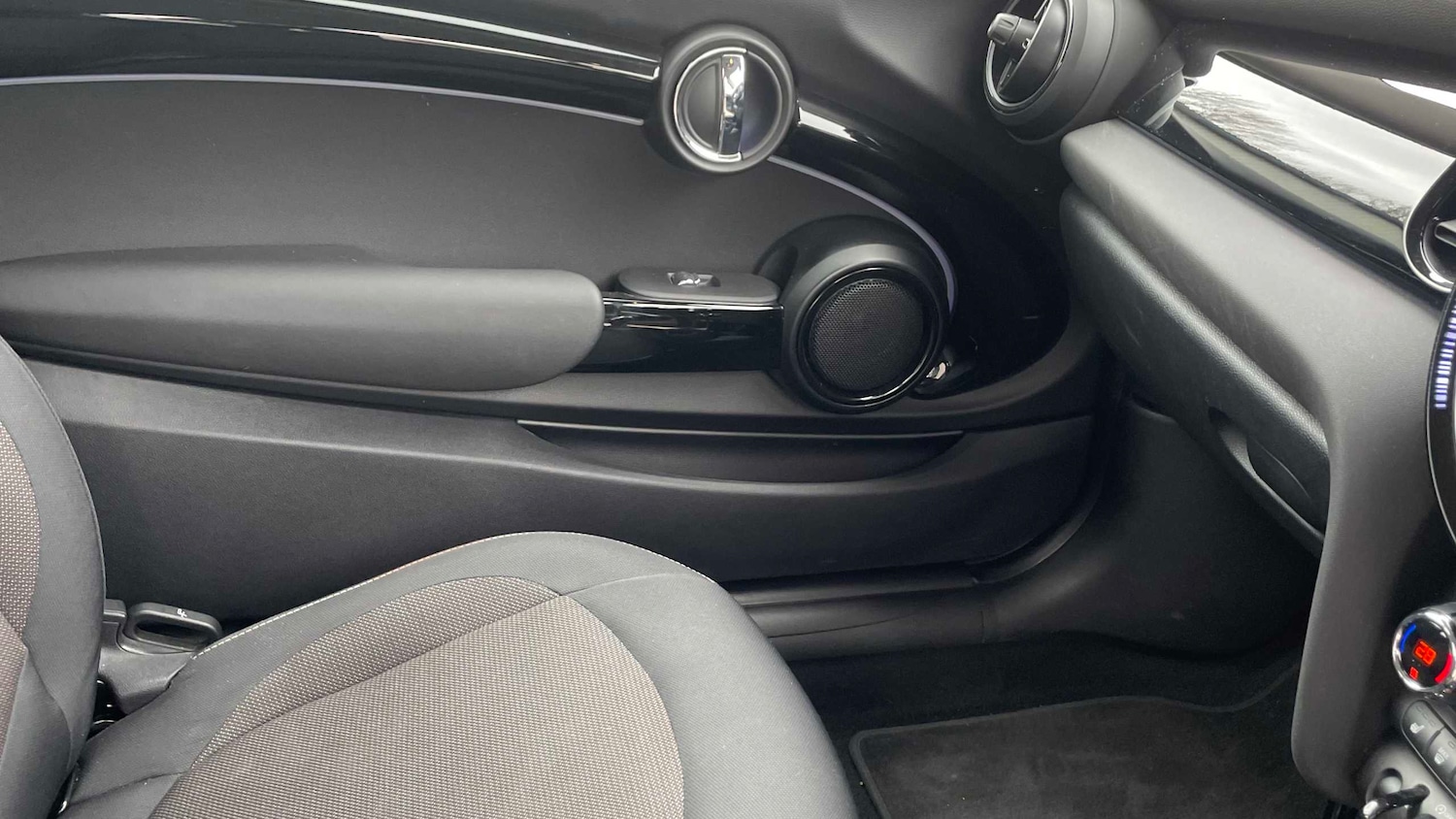 Used MINI Hatch 2022 for sale - 77914010: Photo 32