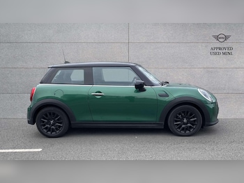 Used MINI Hatch 2022 for sale - 77914010: Photo