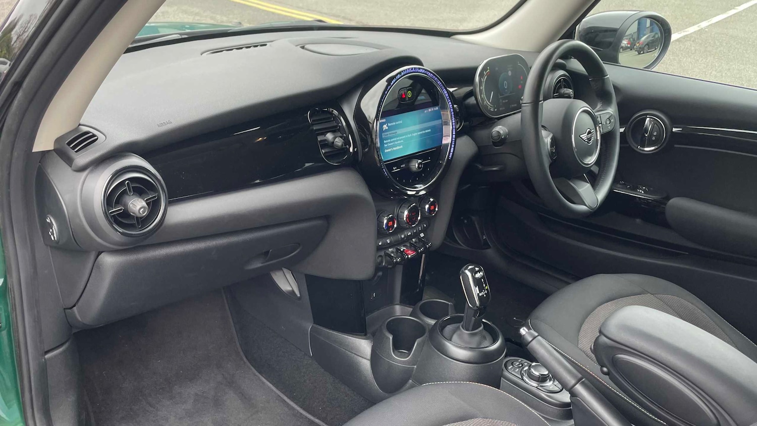 Used MINI Hatch 2022 for sale - 77914010: Photo 5