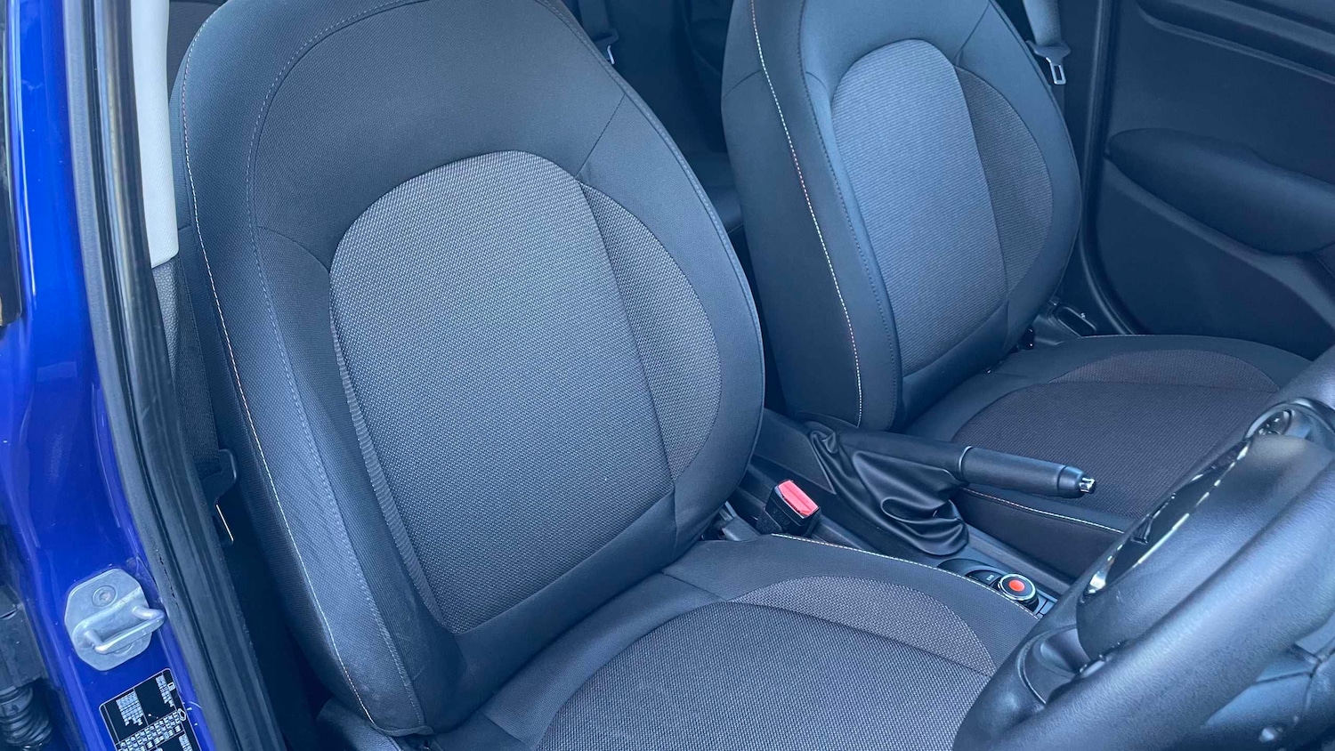 Used MINI Hatch 2019 for sale - 76789251: Photo 12