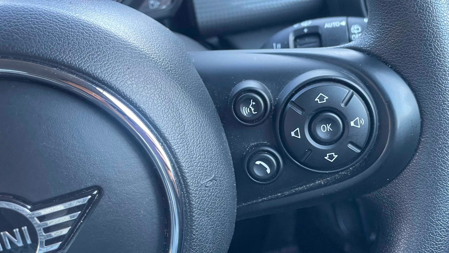 Used MINI Hatch 2019 for sale - 76789251: Photo 22