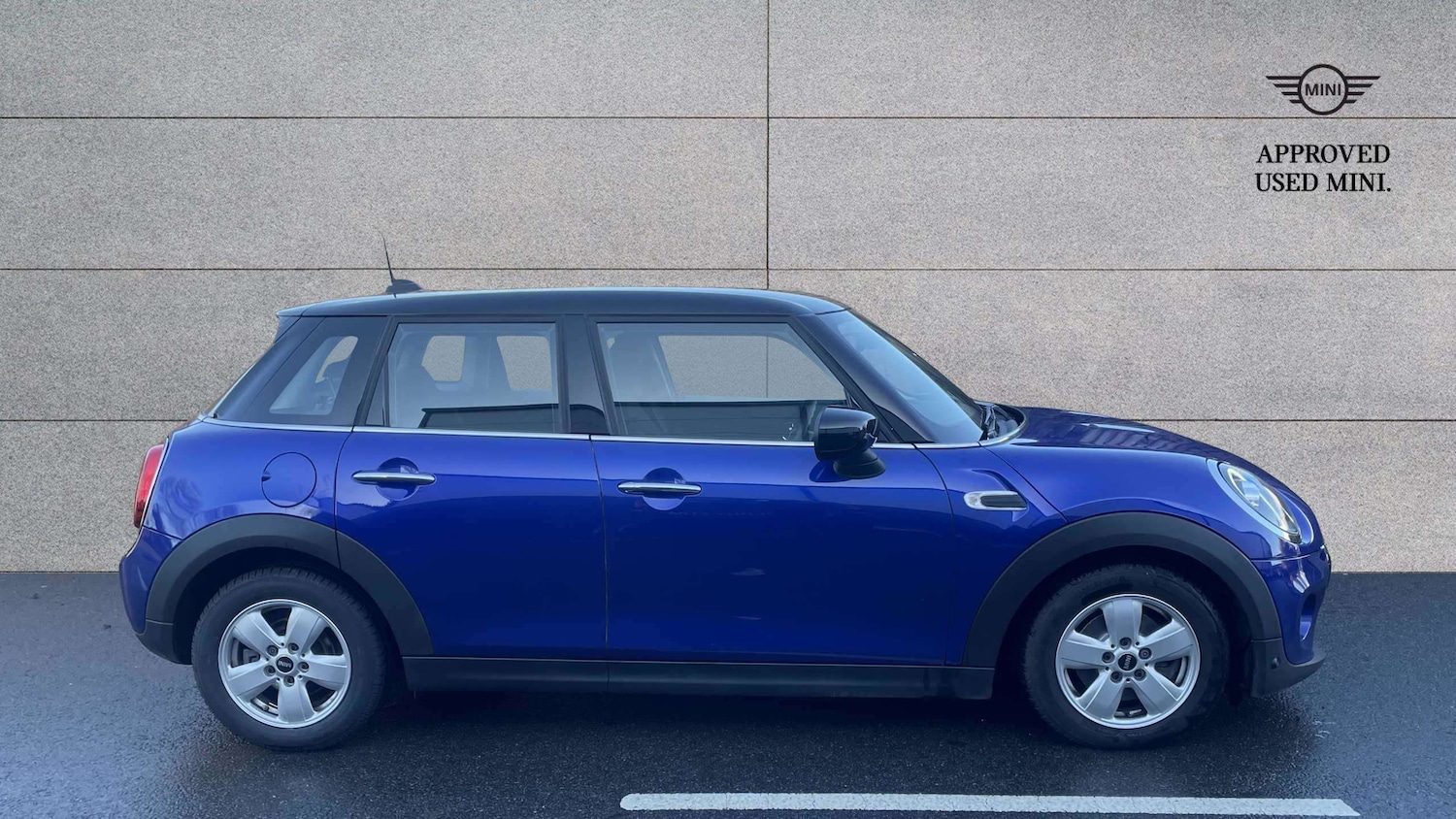 Used MINI Hatch 2019 for sale - 76789251: Photo 3