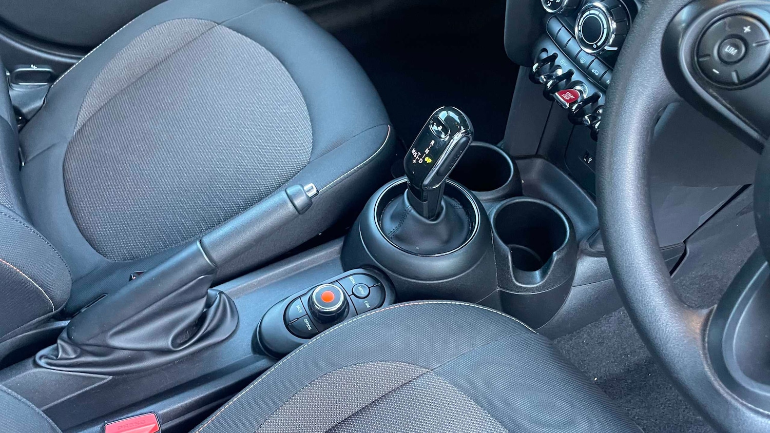 Used MINI Hatch 2019 for sale - 76789251: Photo 7