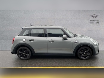 Used MINI Hatch 2022 for sale - 78351820: Photo