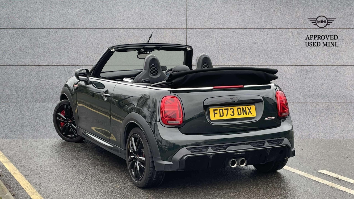 Used MINI Convertible 2023 for sale - 76475844: Photo 2